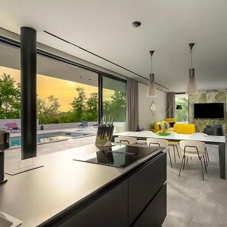 She Luxury Comfortable Holiday Вилла *